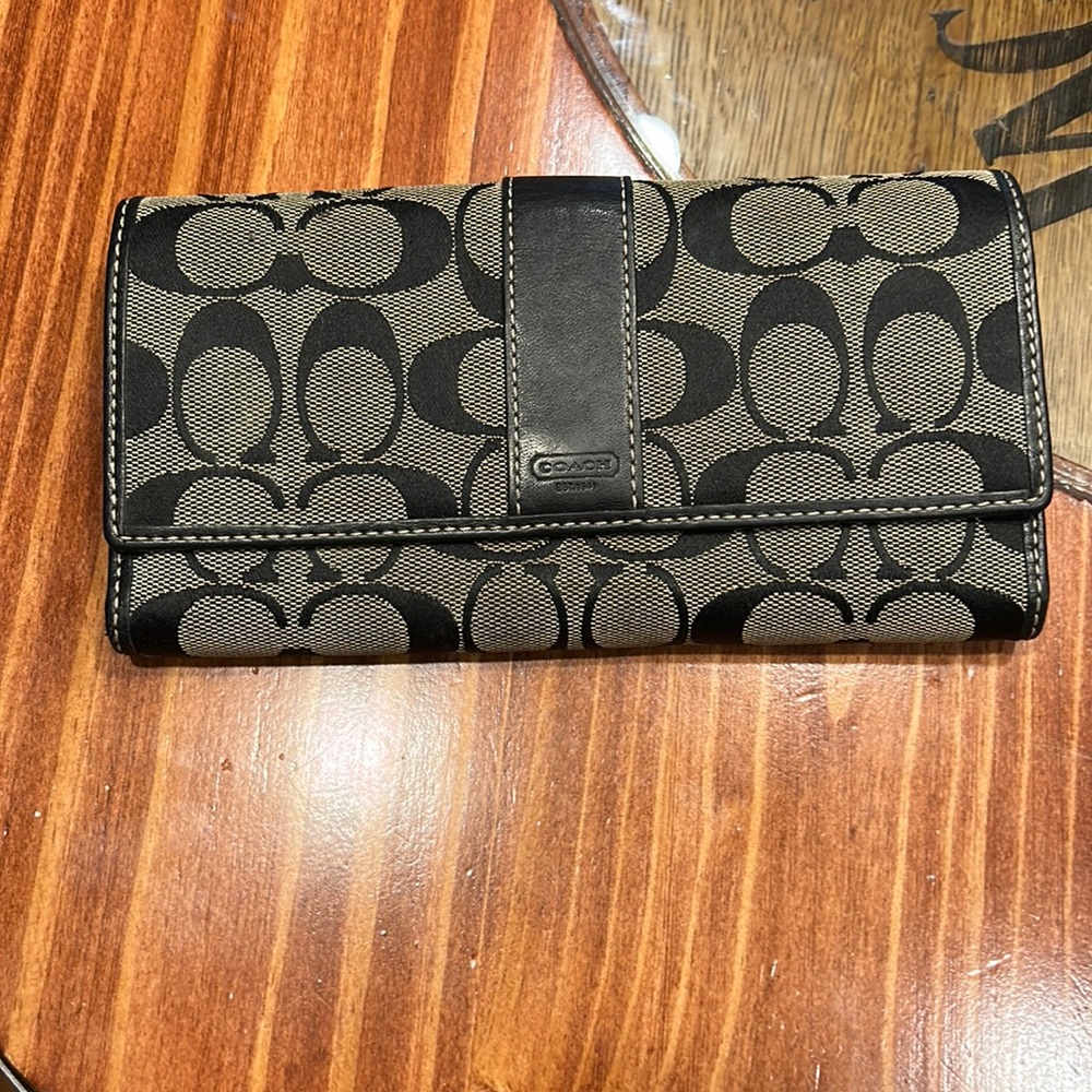 Coach wallet